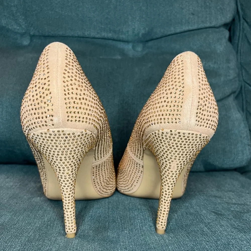 Steve Madden Size 10 Superhot Blush Pumps - Picture 4 of 5